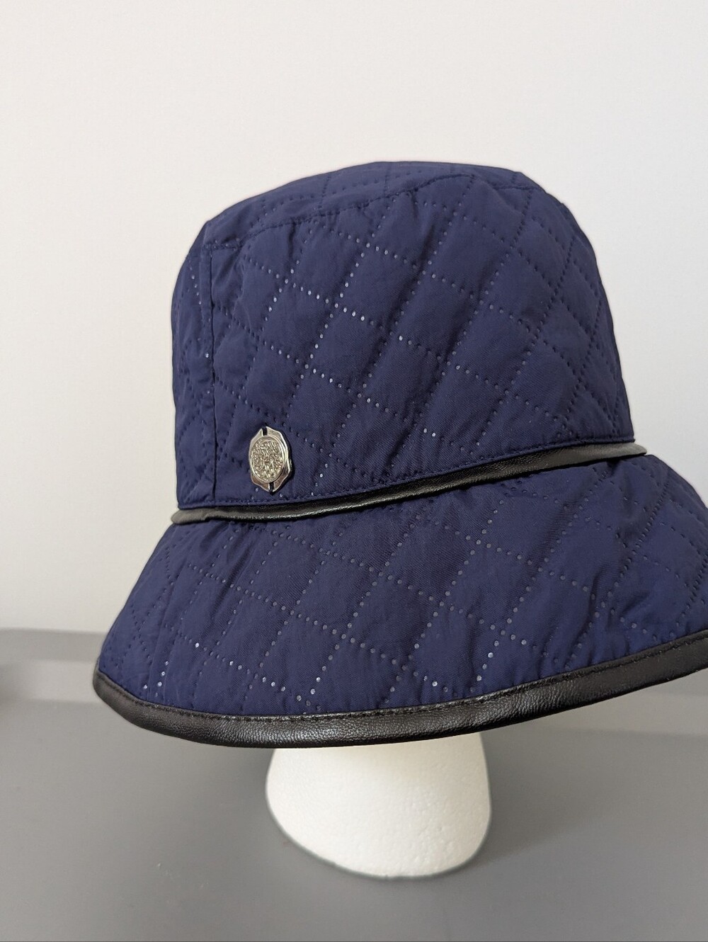 Vince Camuto Quilted Bucket Hat, Navy Blue